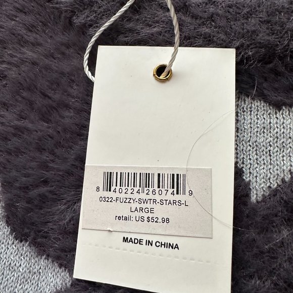 NWT - Simply Southern Fuzzy, Extremely Cozy & Cute Star Sweater. - Picture 9 of 9